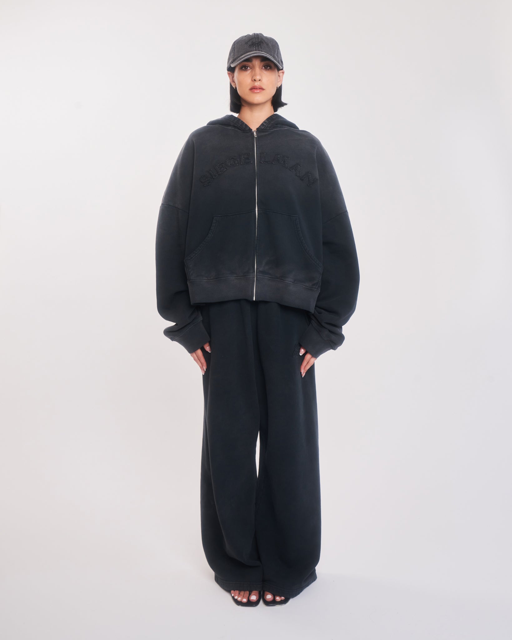 Emblem Oversized Sweatpant
