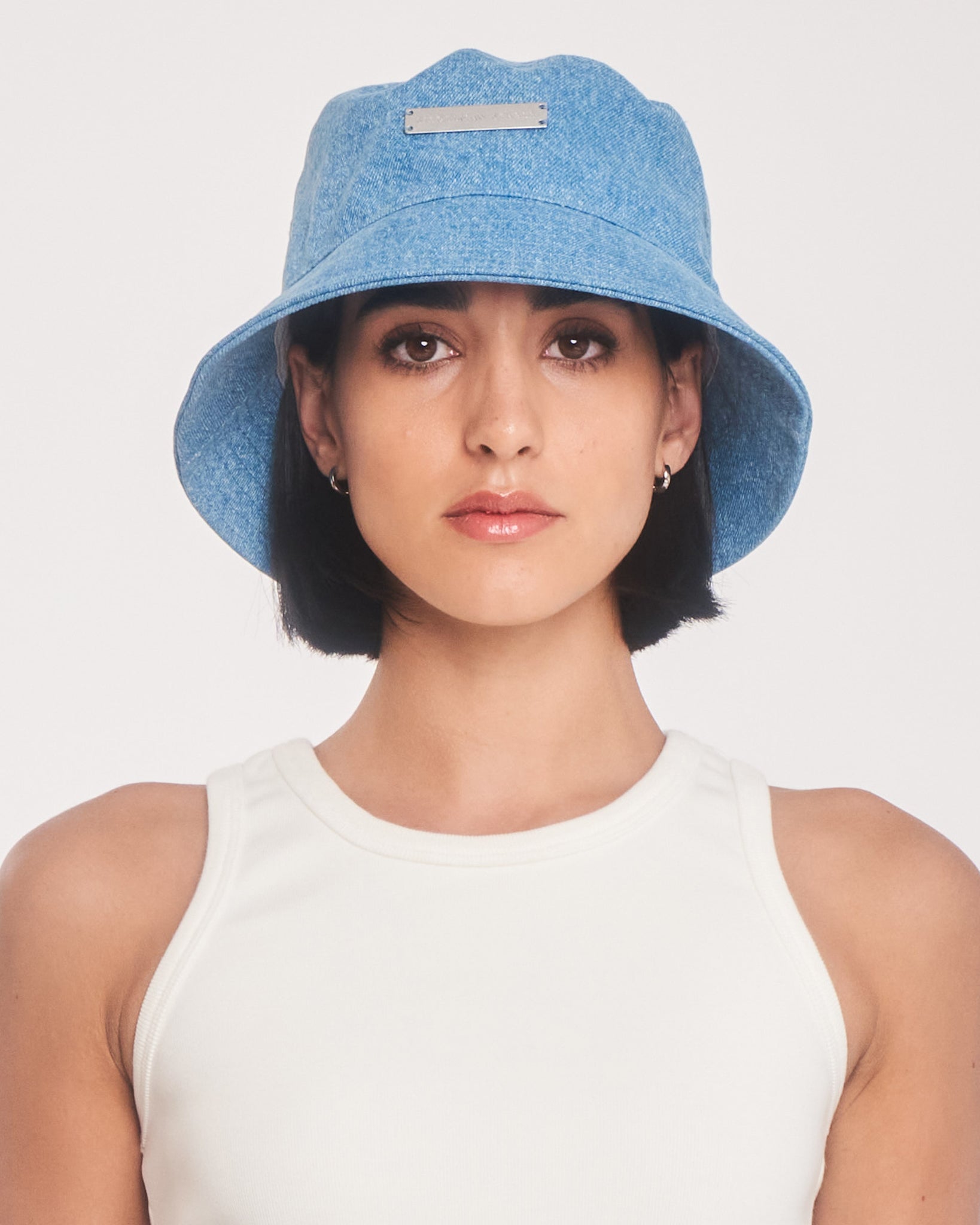 【Rest & Recreation】 DENIM BUCKET HAT / 追跡付 Distressed Denim LA Bucket Hat with Wired Brim | eBay