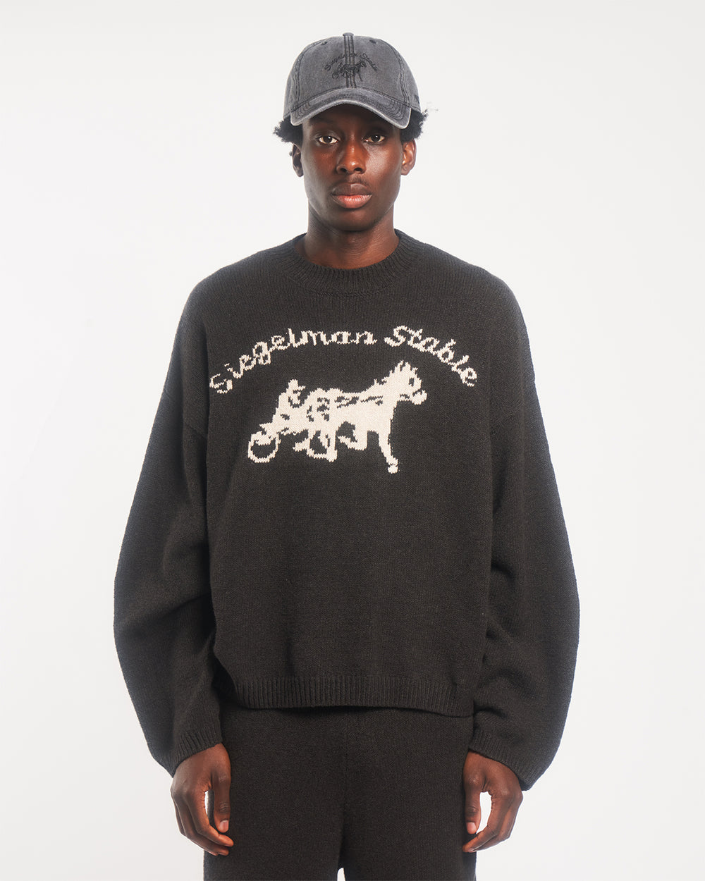 Logo Knit
