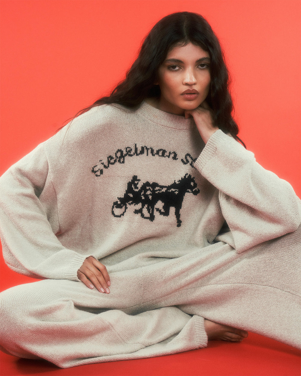 Logo Knit