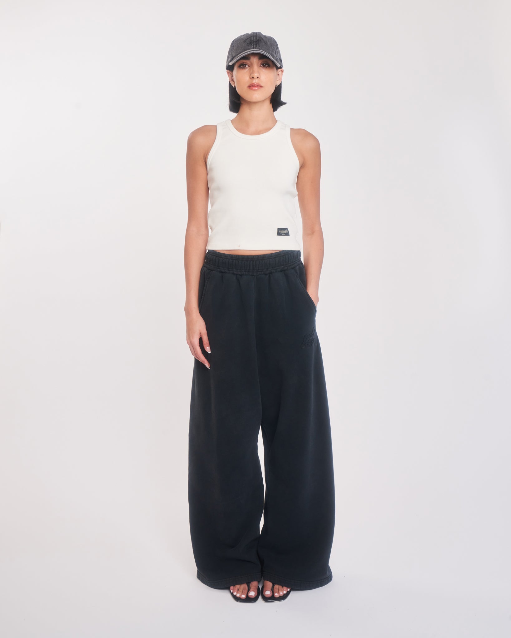 Emblem Oversized Sweatpant